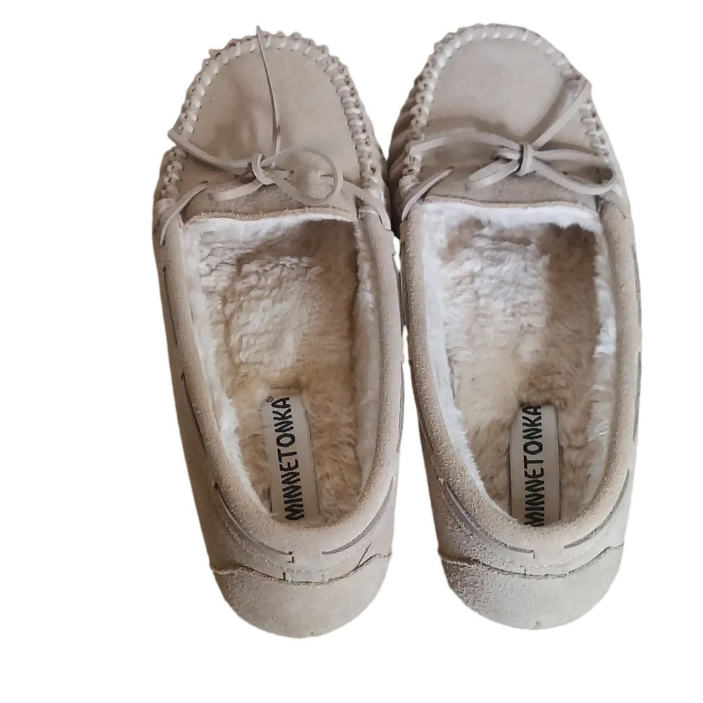 Minnetonka Moccasin Suede Faux Fur Lined Slippers‎ Women's - Picture 10 of 16